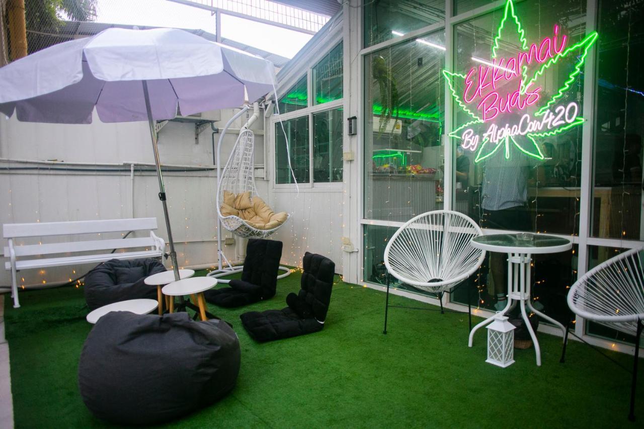 420 Hostel - Ekkamai Buds & Beds กรุงเทพมหานคร ภายนอก รูปภาพ