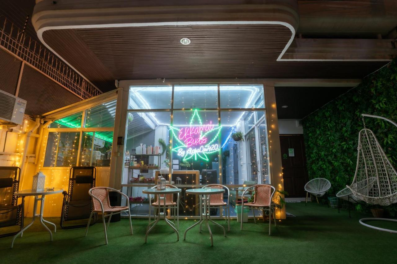 420 Hostel - Ekkamai Buds & Beds กรุงเทพมหานคร ภายนอก รูปภาพ