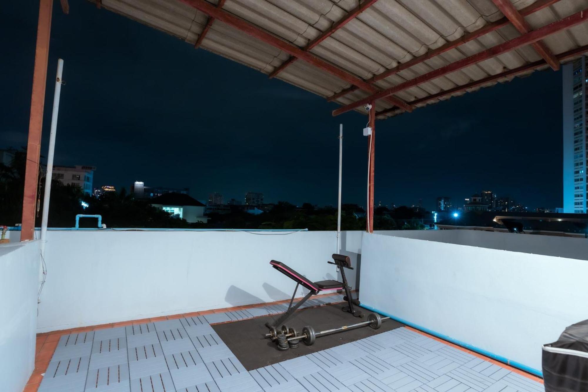 420 Hostel - Ekkamai Buds & Beds กรุงเทพมหานคร ภายนอก รูปภาพ