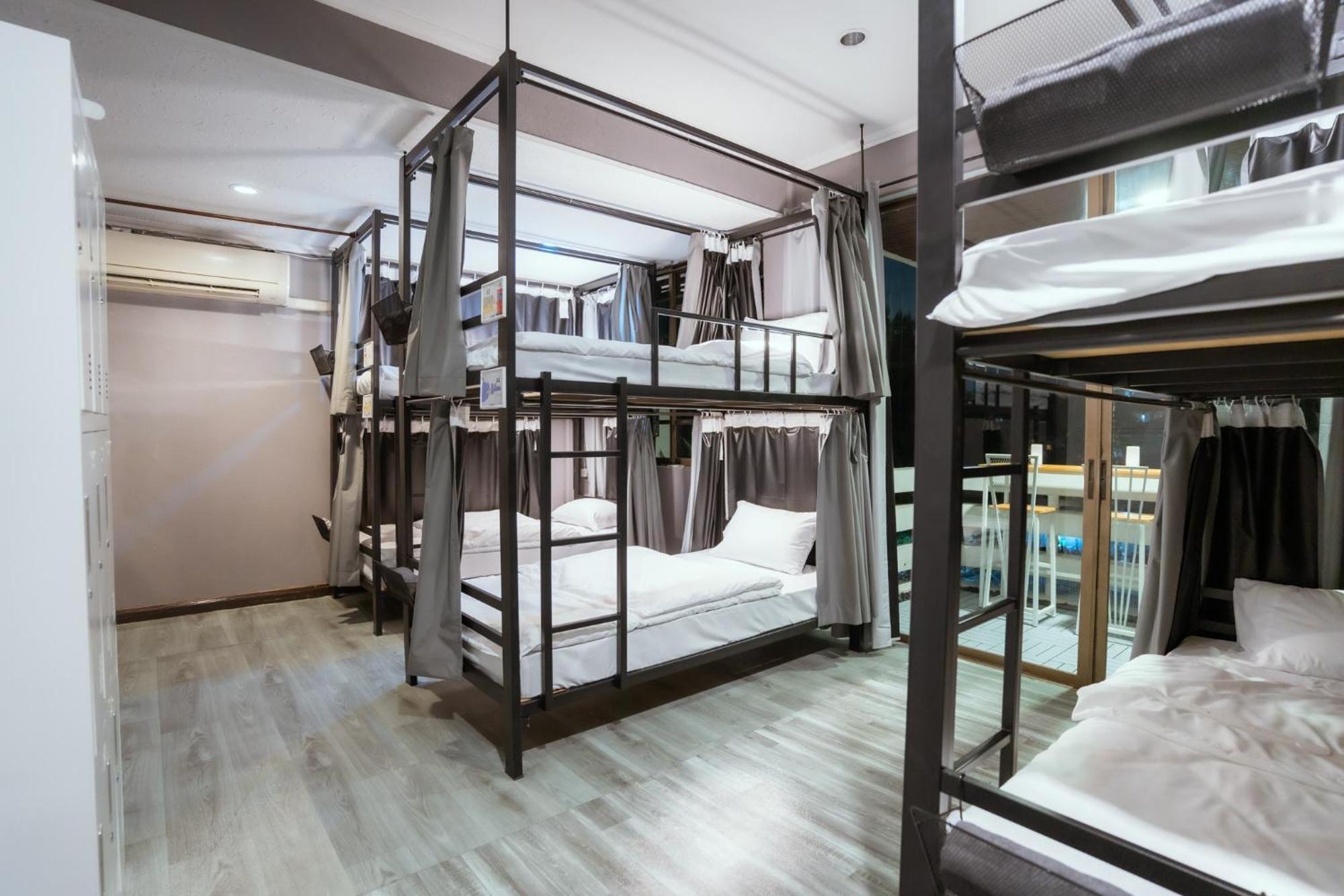 420 Hostel - Ekkamai Buds & Beds กรุงเทพมหานคร ภายนอก รูปภาพ